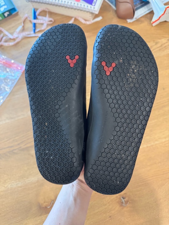 VIVOBAREFOOT Black Lace-Up Sneakers - Picture 2 of 3